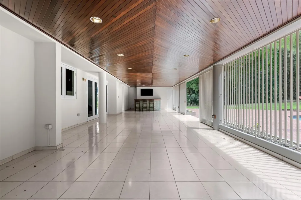 2 CALLE 2 TINTILLO HILLS #606 Guaynabo, PR 00966