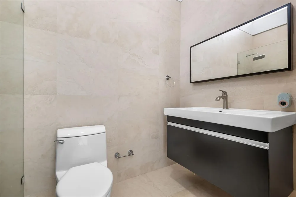 2 CALLE 2 TINTILLO HILLS #606 Guaynabo, PR 00966