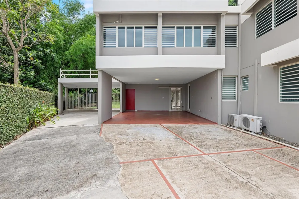 2 CALLE 2 TINTILLO HILLS #606 Guaynabo, PR 00966