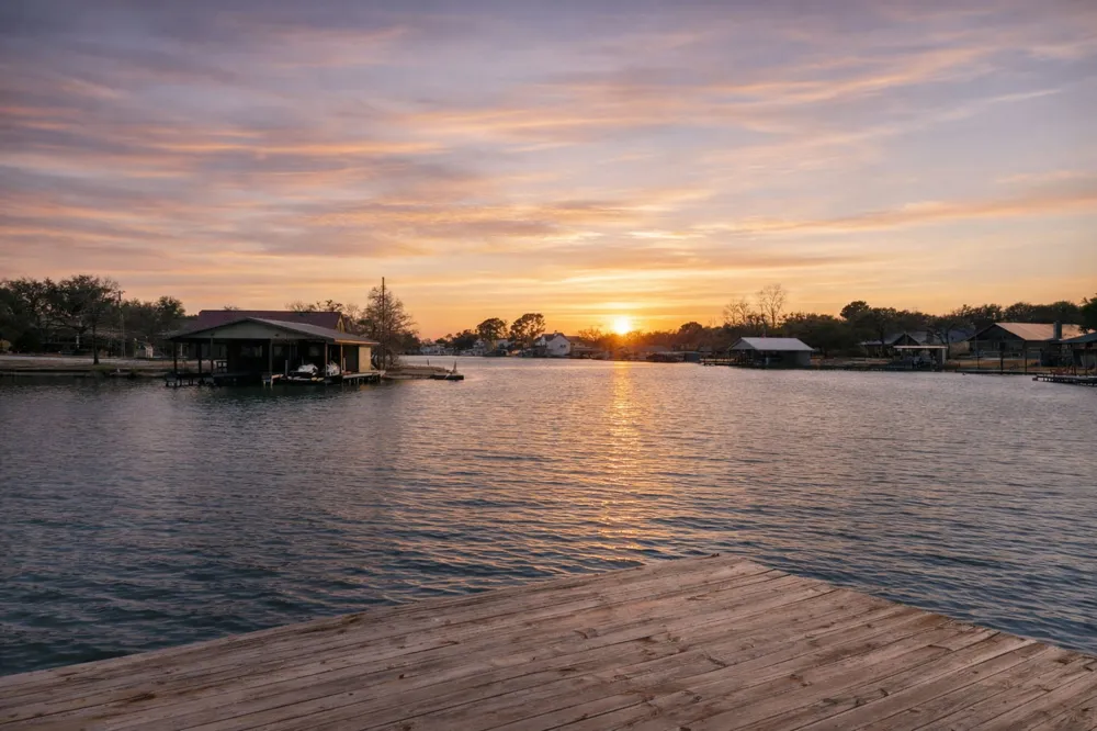 114 Shady Circle Drive Sunrise Beach Village, TX 78643