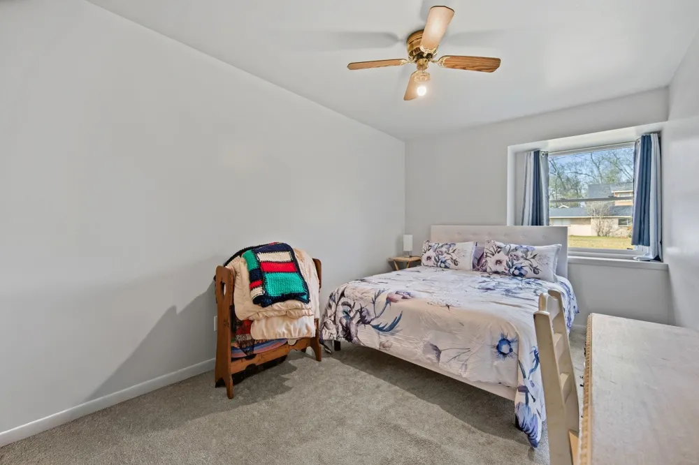 400 Dora Street Cleveland, TX 77328