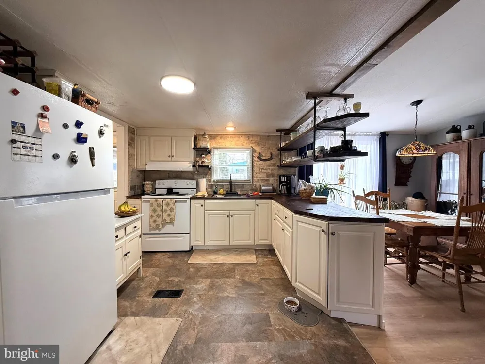 260 MARSHALL MILL RD #146 Malaga, NJ 08328