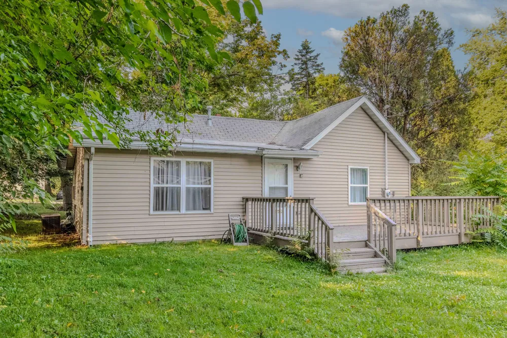 5935 Sawyer Road Sawyer, MI 49125