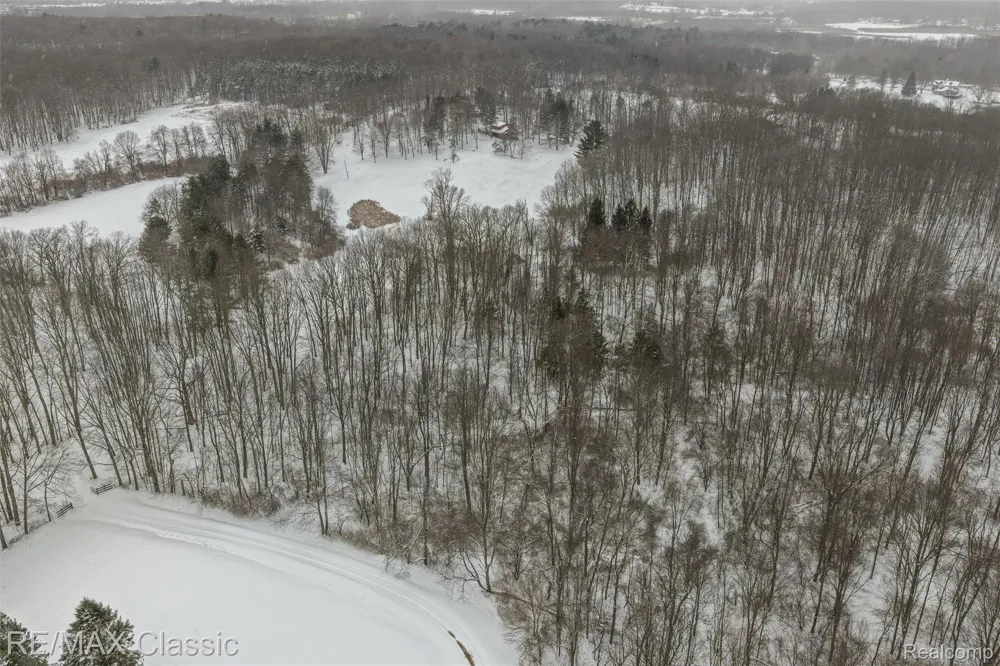 3737 Rock Valley Dryden Township, MI 48455