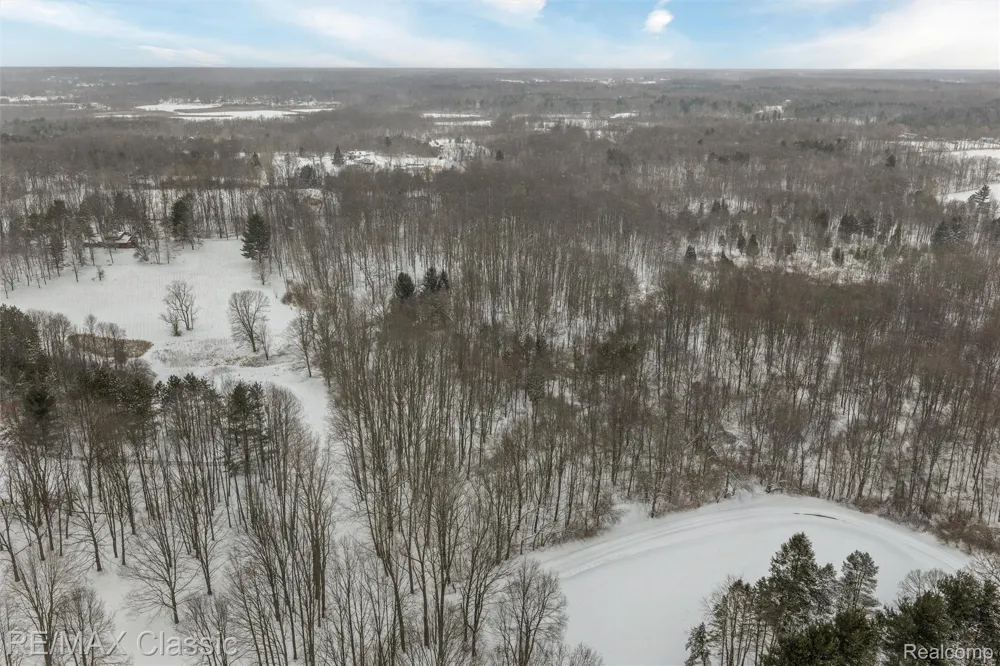 3737 Rock Valley Dryden Township, MI 48455