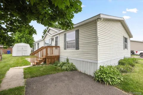 3710 Elm Ct.