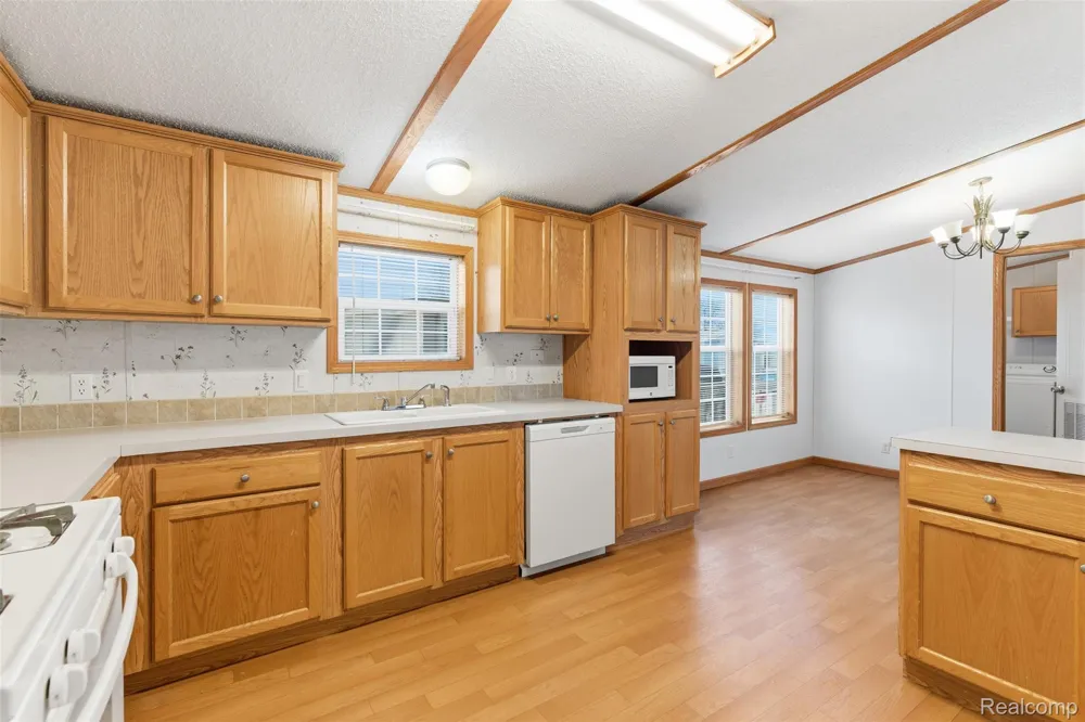 3710 Elm Ct. Brandon Charter Township, MI 48348