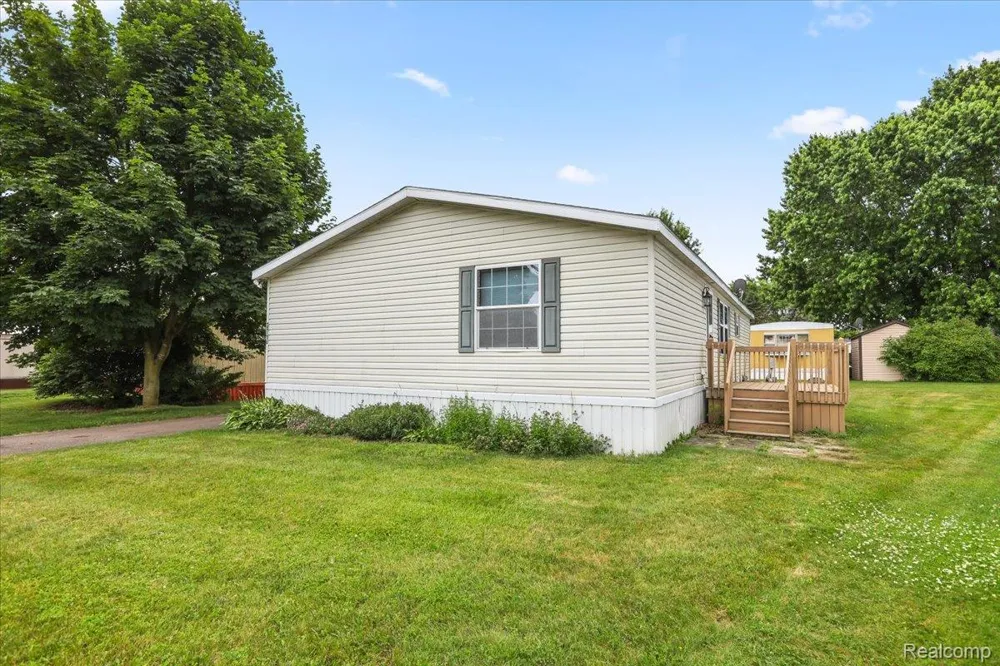 3710 Elm Ct. Brandon Charter Township, MI 48348