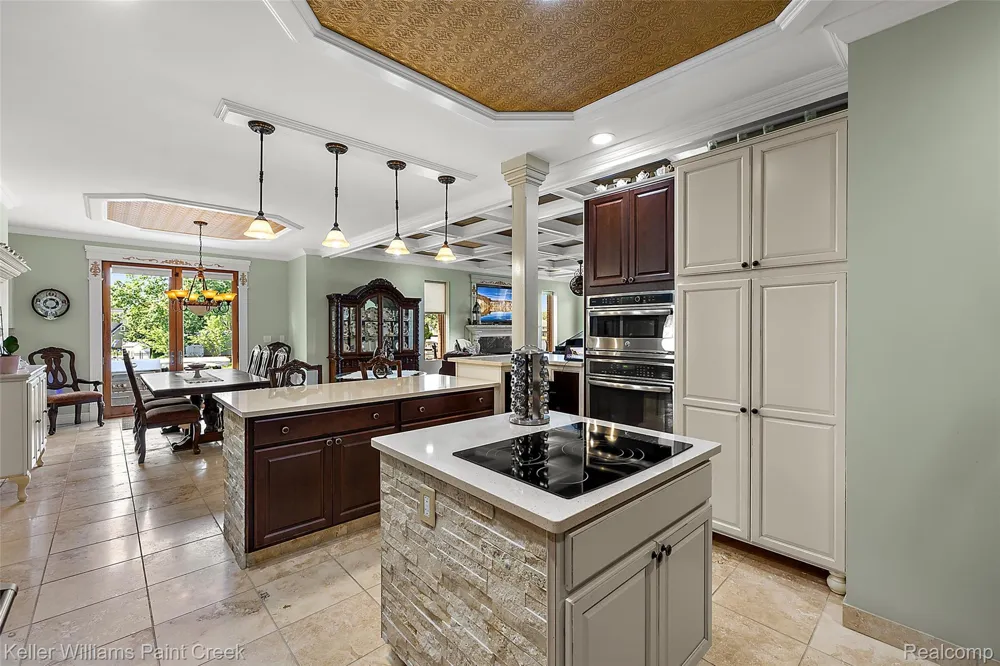 328 S Broadway Street Lake Orion Village, MI 48362