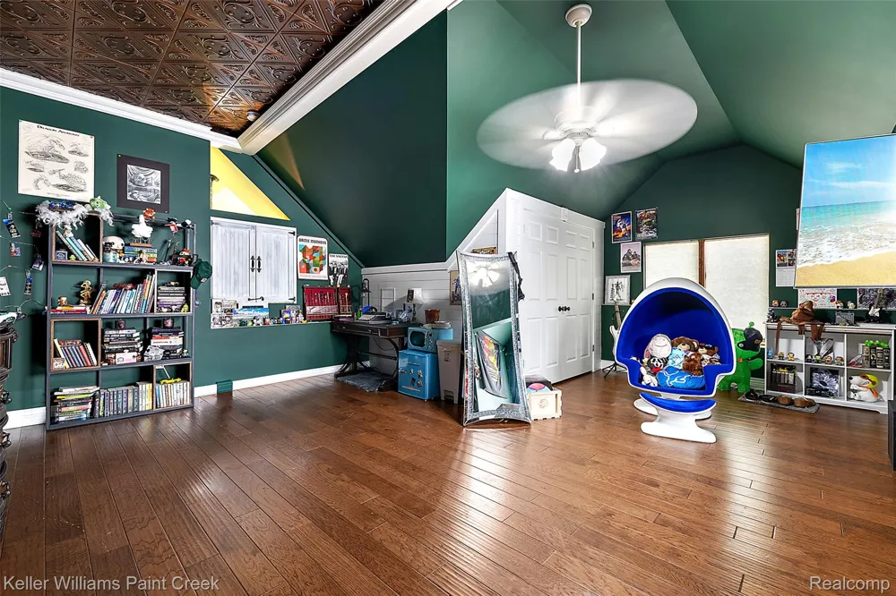 328 S Broadway Street Lake Orion Village, MI 48362