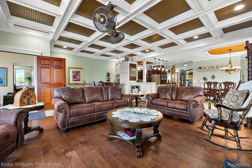 328 S Broadway Street Lake Orion Village, MI 48362