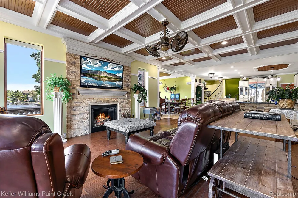 328 S Broadway Street Lake Orion Village, MI 48362