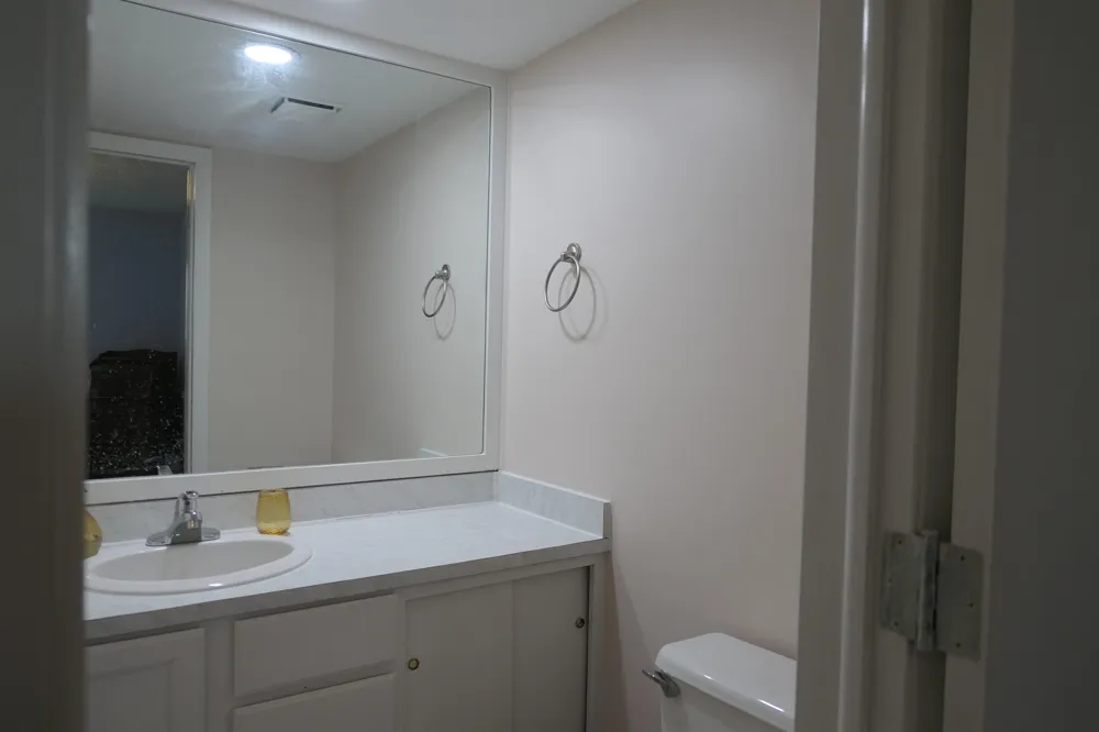 205 E Jolly Road Lansing City, MI 48910