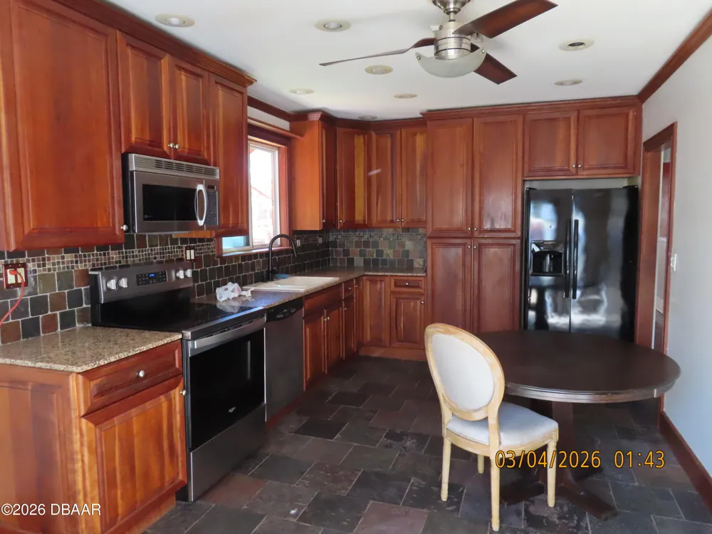 112 Fox Place Port Orange, FL 32127