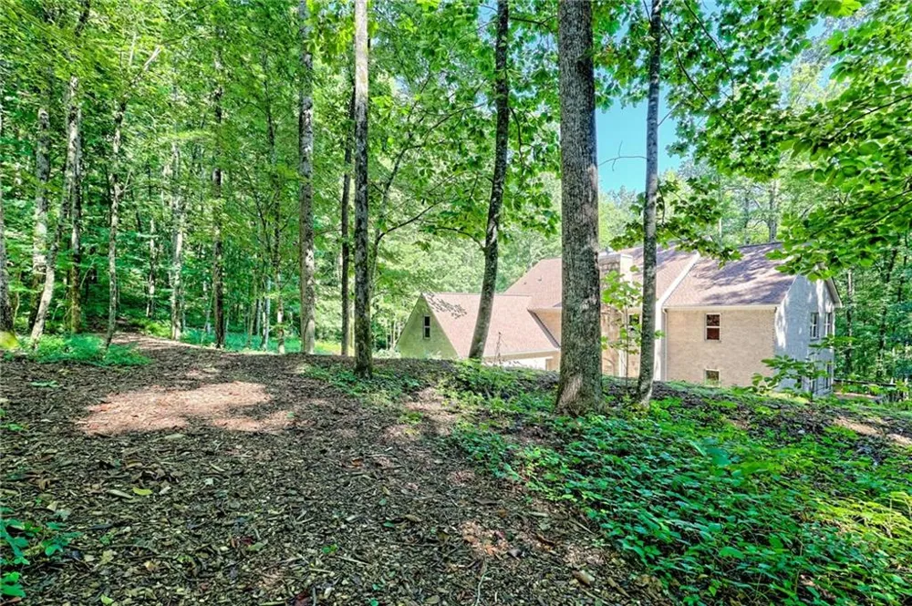 876 WHITETAIL TRAIL Clayton, GA 30525
