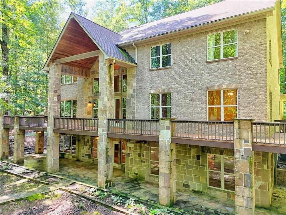 876 WHITETAIL TRAIL Clayton, GA 30525