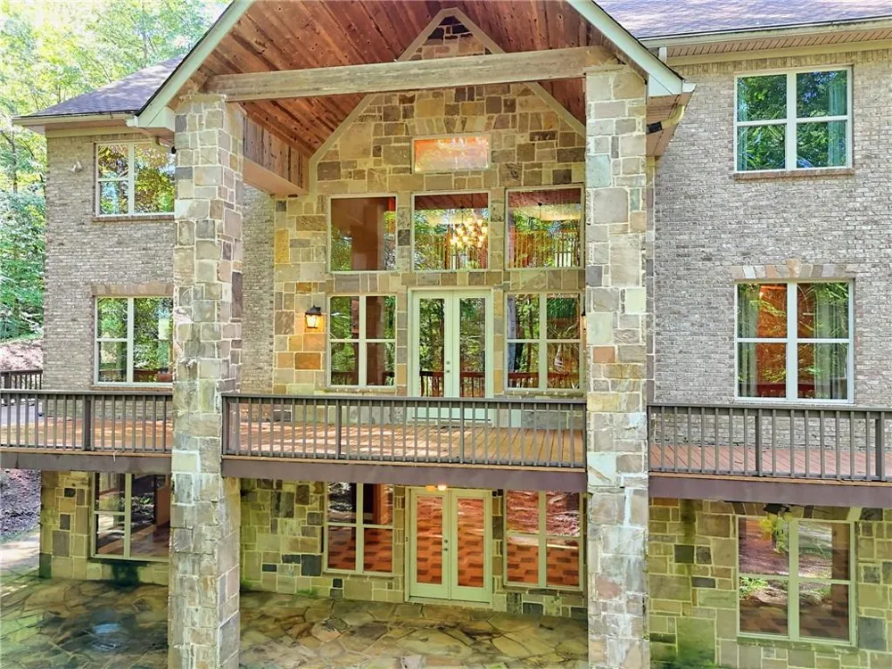876 WHITETAIL TRAIL Clayton, GA 30525