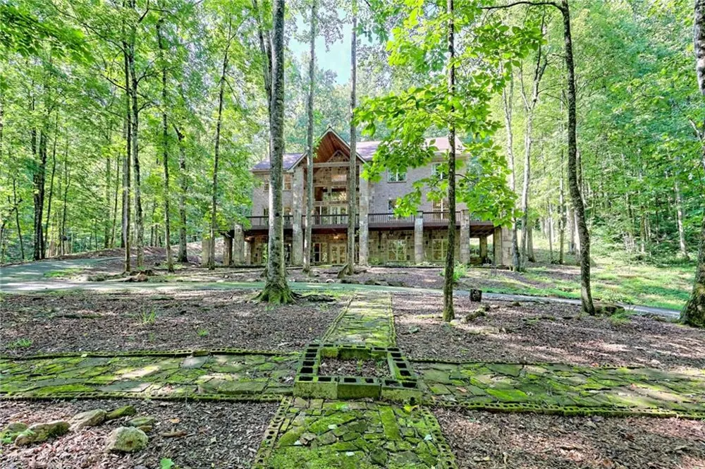 876 WHITETAIL TRAIL Clayton, GA 30525