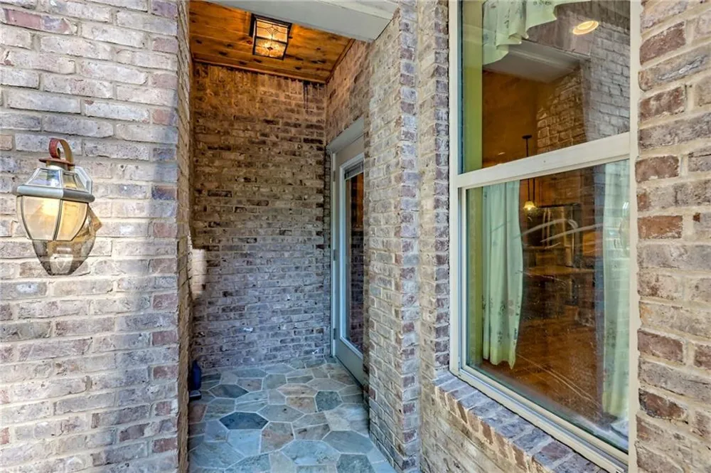 876 WHITETAIL TRAIL Clayton, GA 30525