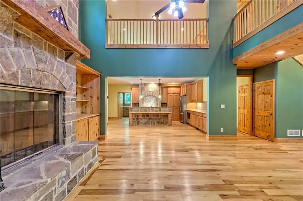 876 WHITETAIL TRAIL Clayton, GA 30525