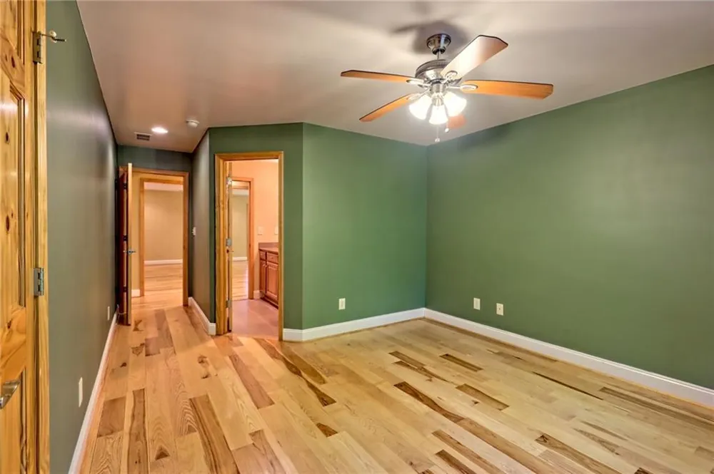876 WHITETAIL TRAIL Clayton, GA 30525