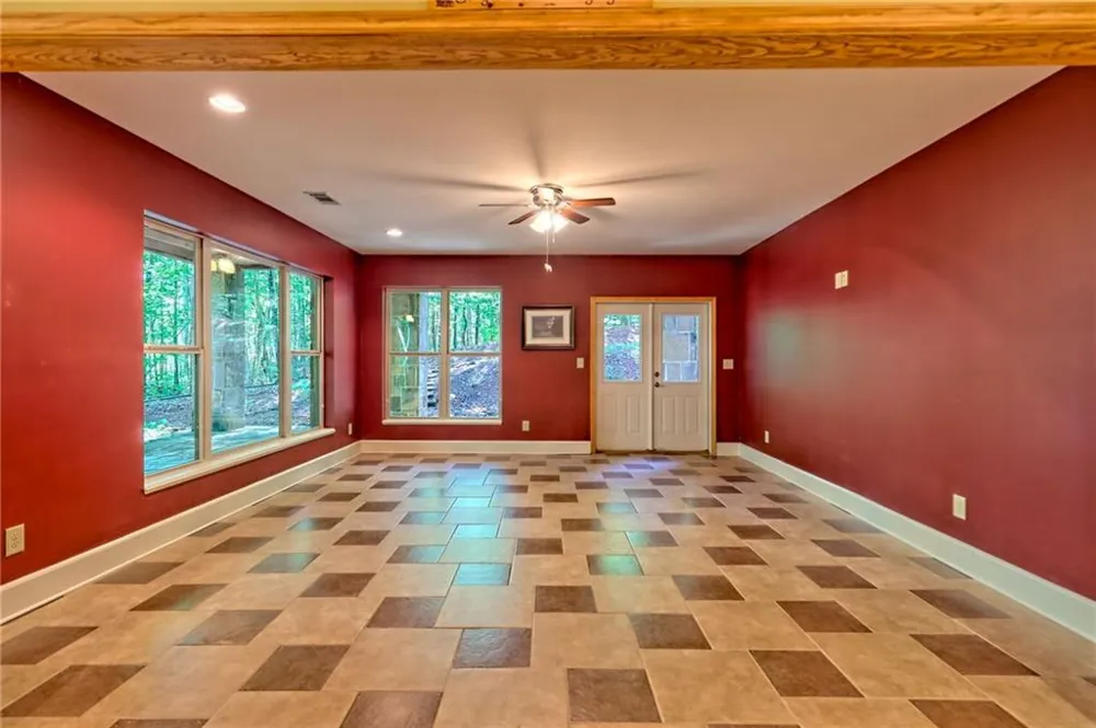 876 WHITETAIL TRAIL Clayton, GA 30525