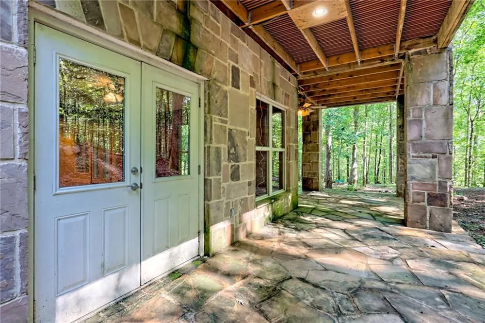 876 WHITETAIL TRAIL Clayton, GA 30525