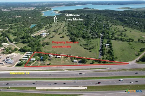 6121 W US Highway 190 (I-14)