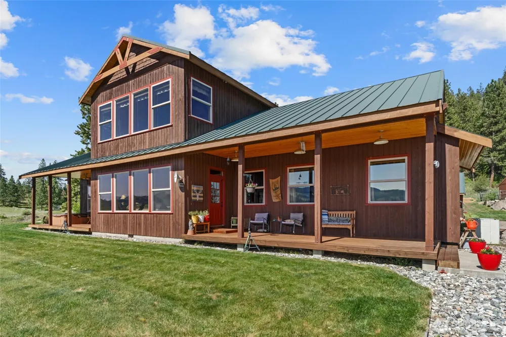 40 Happy Jack Road Curlew, WA 99118