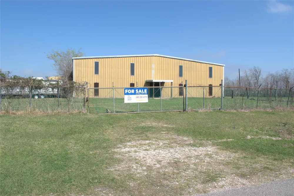 6201 Dogwood Avenue Manvel, TX 77578