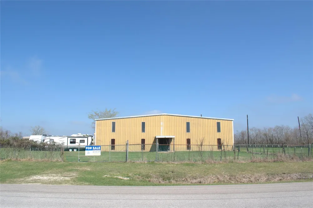 6201 Dogwood Avenue Manvel, TX 77578