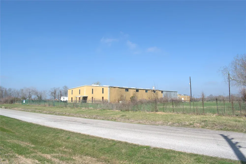 6201 Dogwood Avenue Manvel, TX 77578
