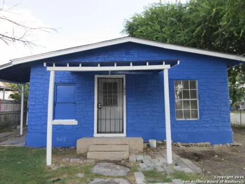 1403 Brunswick