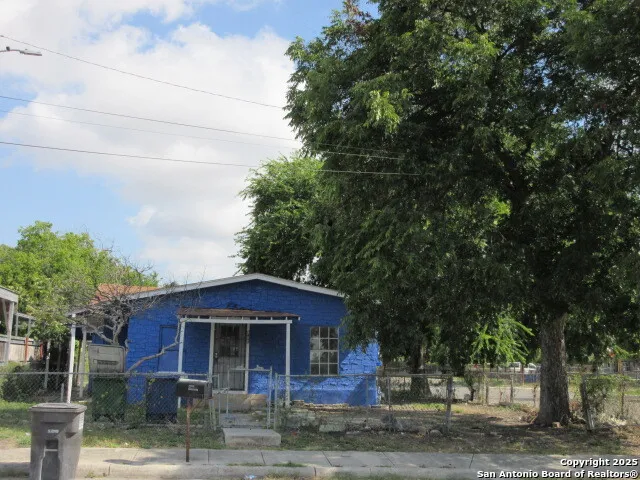 1403 Brunswick San Antonio, TX 78211