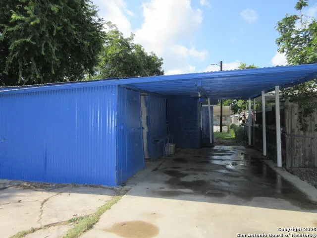 1403 Brunswick San Antonio, TX 78211