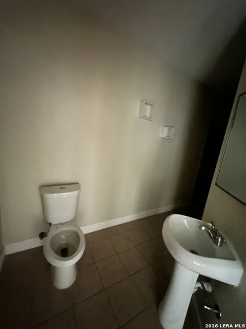 23185 Pleasanton San Antonio, TX 78264