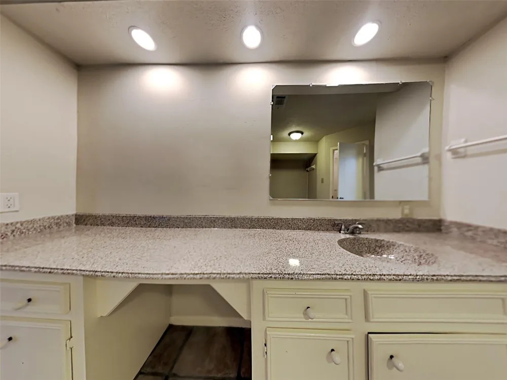 603 Blue Ridge Drive Shenandoah, TX 77381
