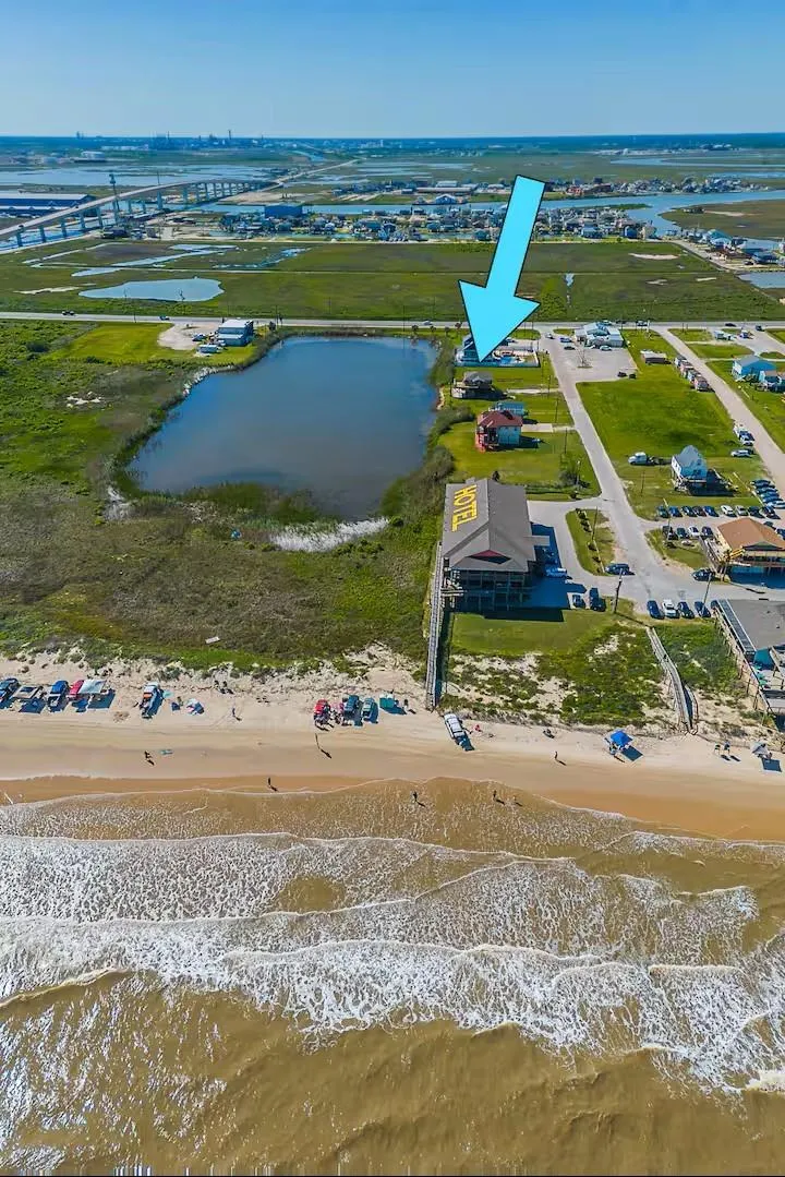 Francis Cove Surfside Beach, TX 77541