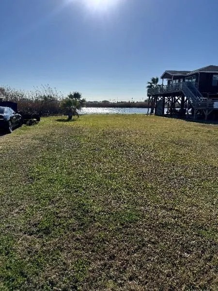 Francis Cove Surfside Beach, TX 77541