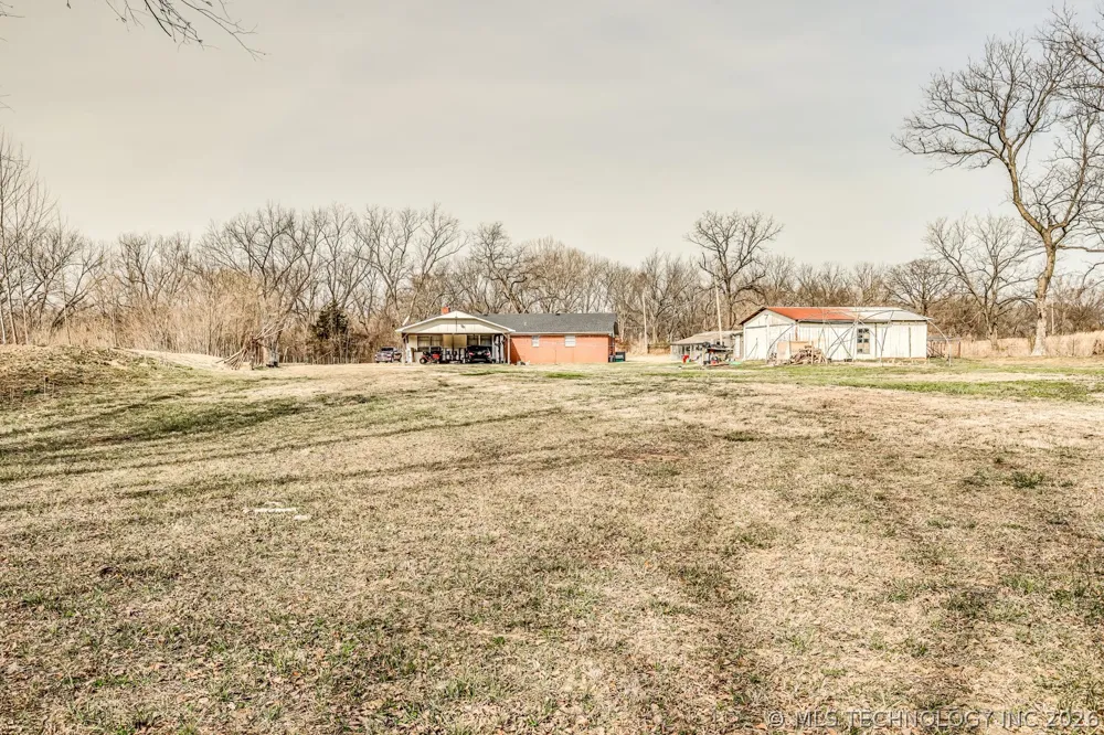 20270 S 930 ROAD W Okmulgee, OK 74447