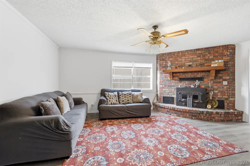 20270 S 930 ROAD W Okmulgee, OK 74447