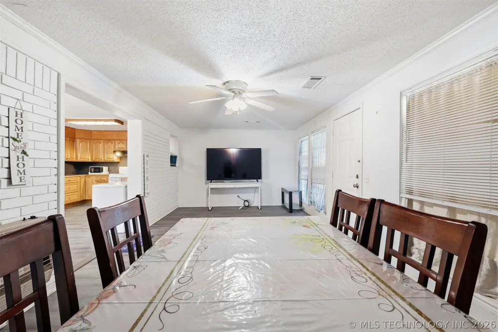 20270 S 930 ROAD W Okmulgee, OK 74447
