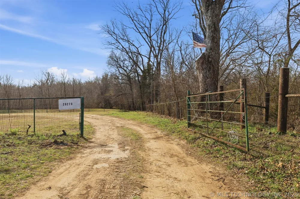 20270 S 930 ROAD W Okmulgee, OK 74447