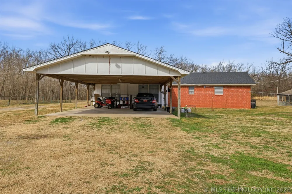 20270 S 930 ROAD W Okmulgee, OK 74447