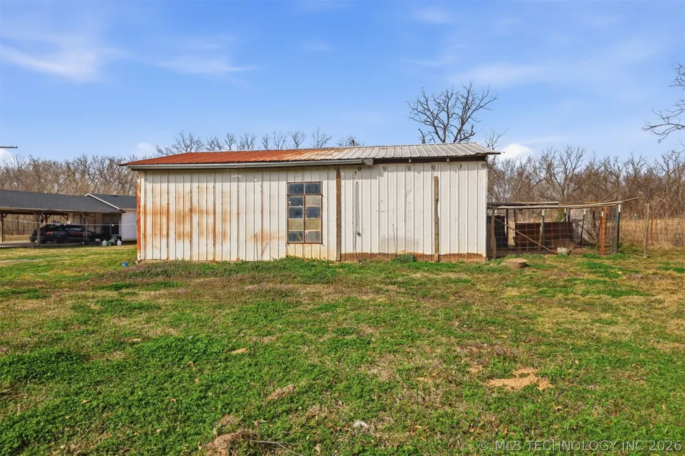 20270 S 930 ROAD W Okmulgee, OK 74447