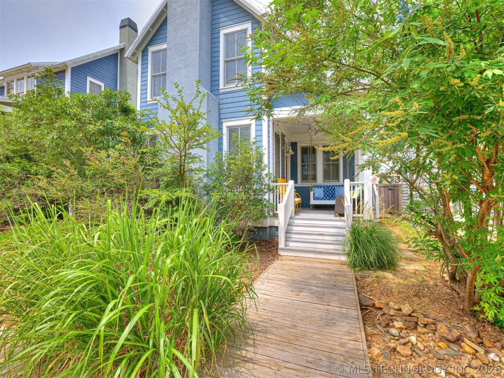 39 Boardwalk Street Carlton Landing, OK 74432