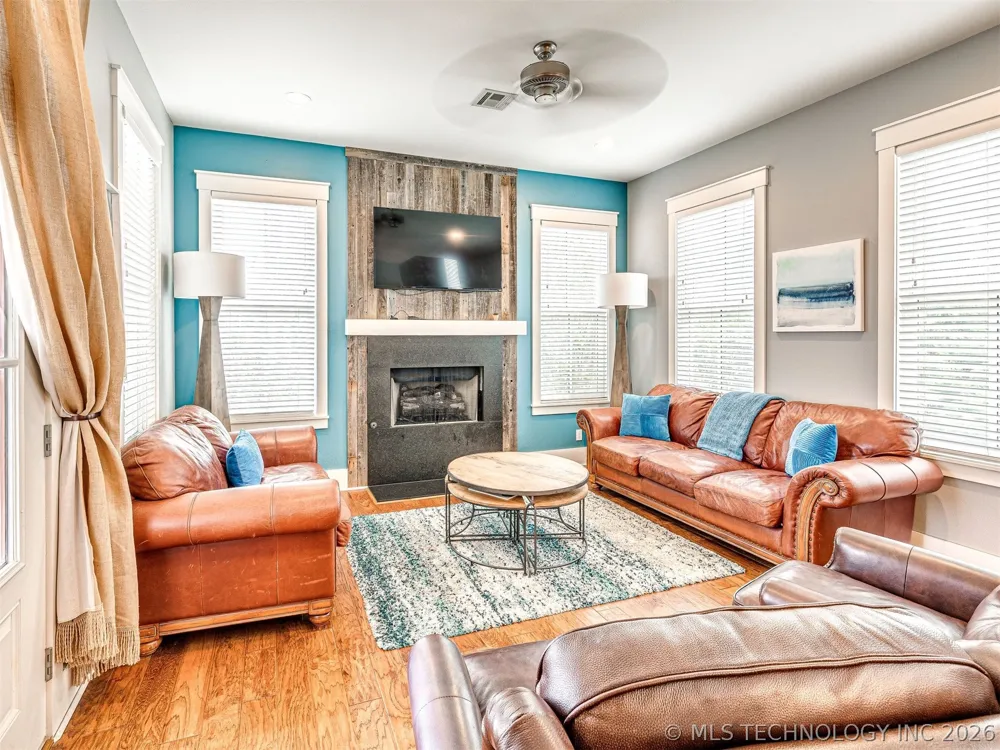 39 Boardwalk Street Carlton Landing, OK 74432