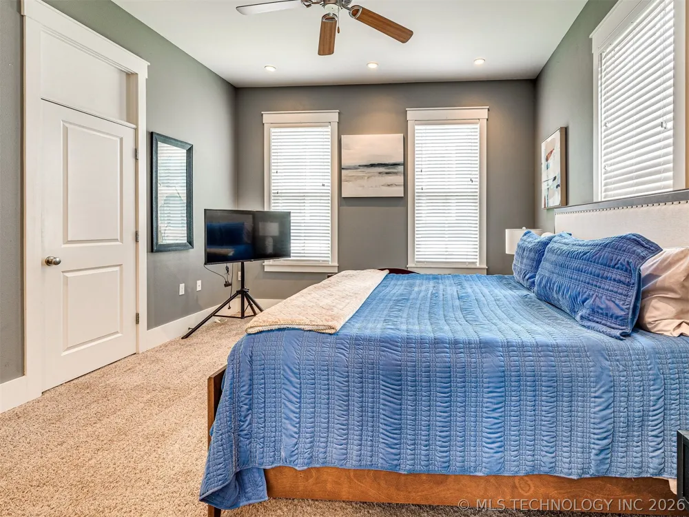 39 Boardwalk Street Carlton Landing, OK 74432