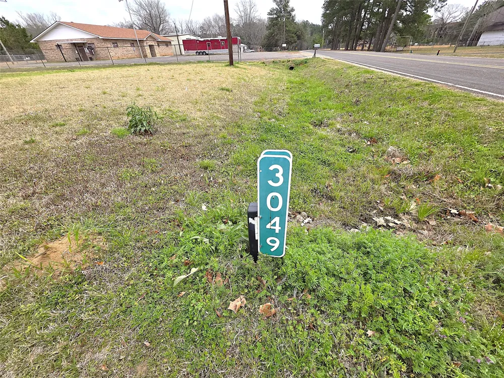 3049 Hwy 507 Coushatta, LA 71019