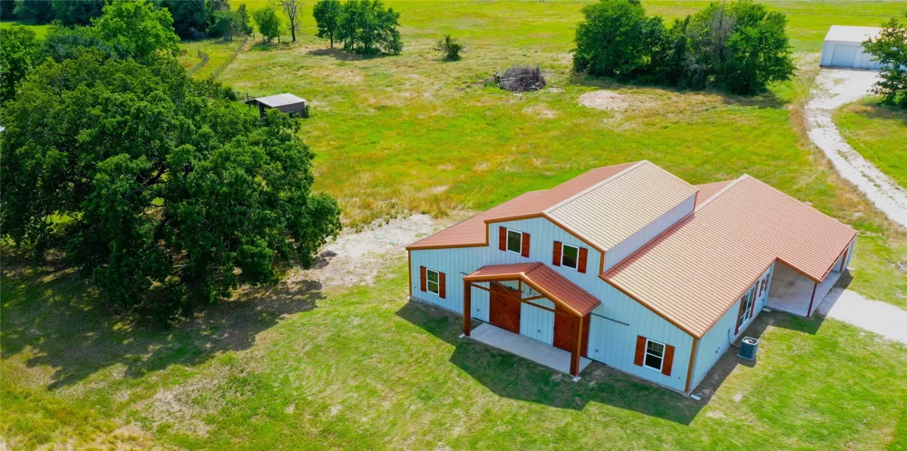 218 Fm 80 S Teague, TX 75860